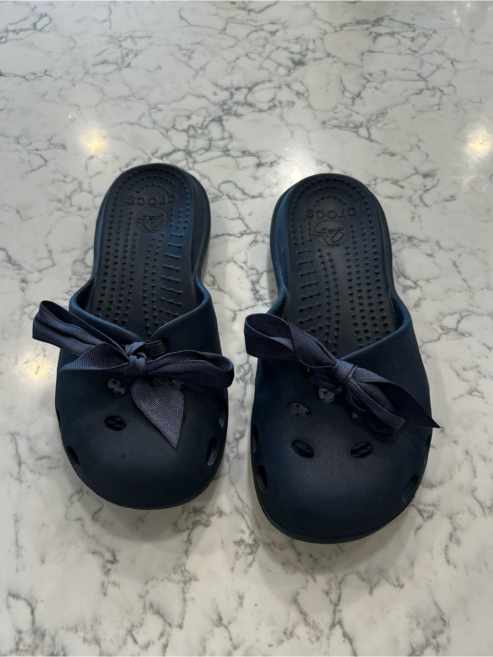 Crocs Navy Blue Slip On Slide Sandals w/ Bow Retired Style Size 7